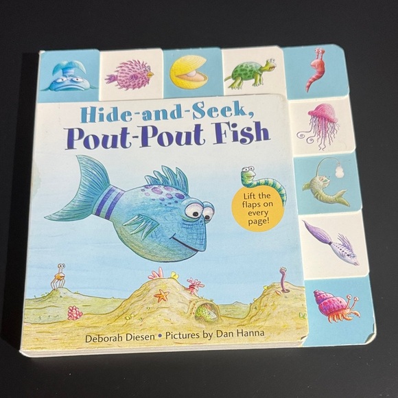 Cardboard book | Hide-and-Seek | Pout-Pout Fish Book - Picture 1 of 6